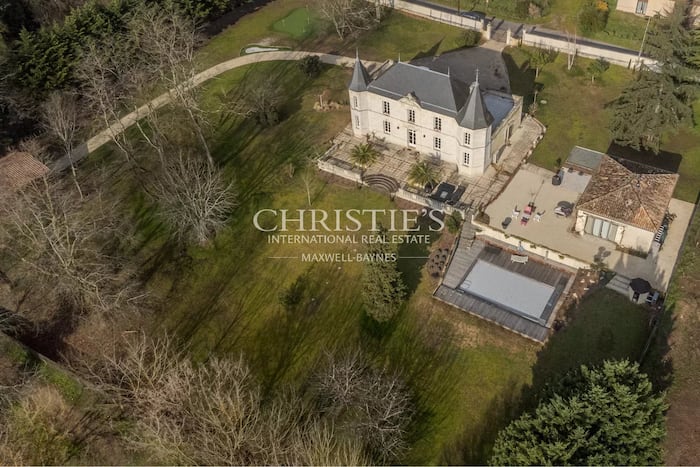 Property located at Chateau in Saint-Émilion, France