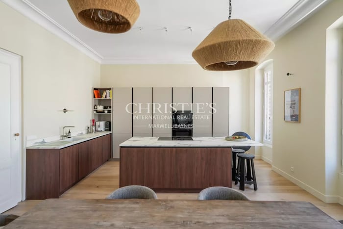 Property located at Apartment/Flat in Bordeaux, France