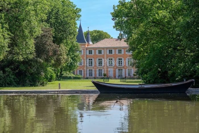 Property located at Chateau in Pézenas, France