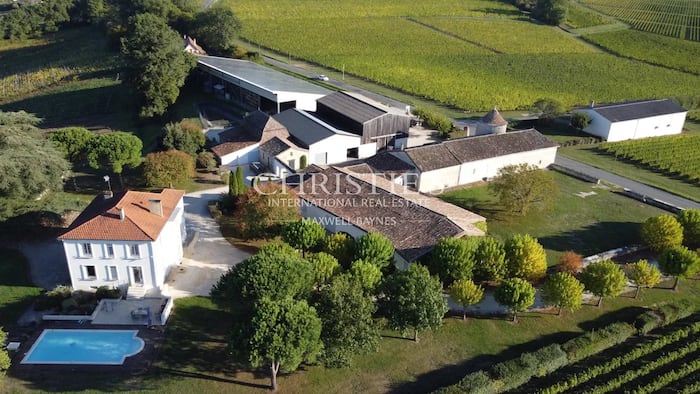 Property located at Vineyard in Bergerac, France