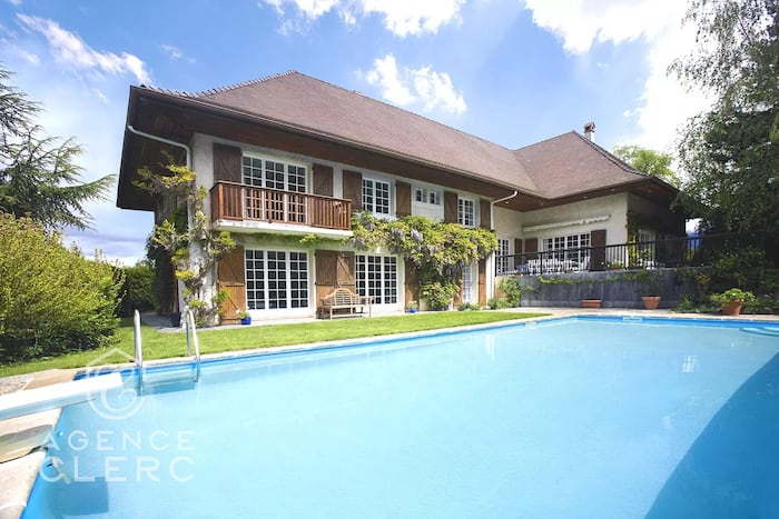 Villa/Townhouse in Annecy-le-Vieux, France