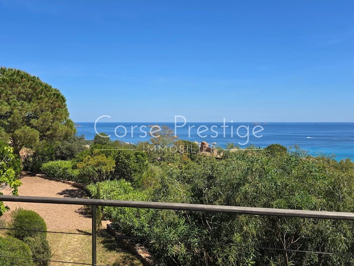 Property located at Villa/Townhouse in Porto-Vecchio, France