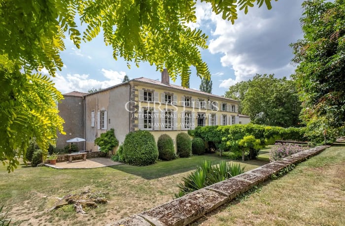 Property located at Chateau in Parthenay, France