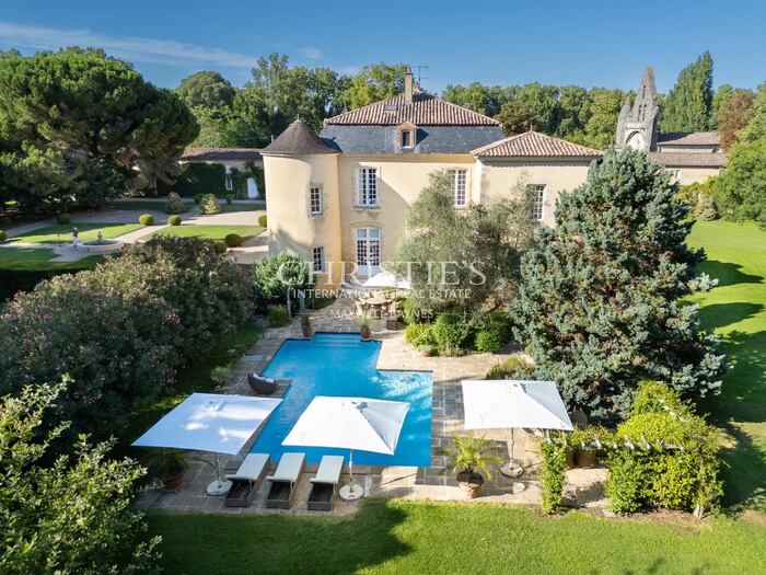 Property located at Chateau in Bordeaux, France