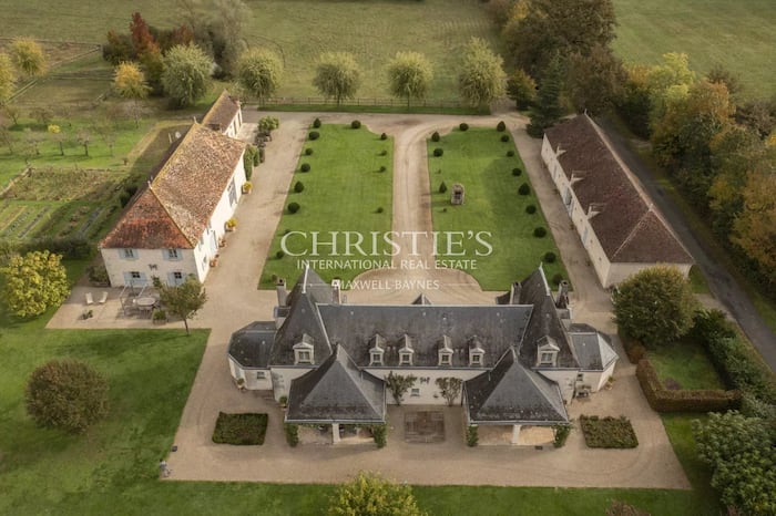Property located at Villa/Townhouse in Martizay, France
