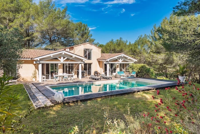 Villa/Townhouse in Salon-de-Provence, France