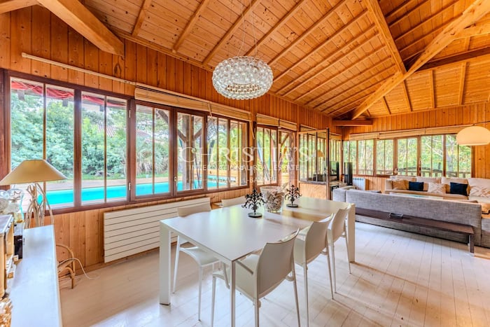 Property located at Villa/Townhouse in Lège-Cap-Ferret, France