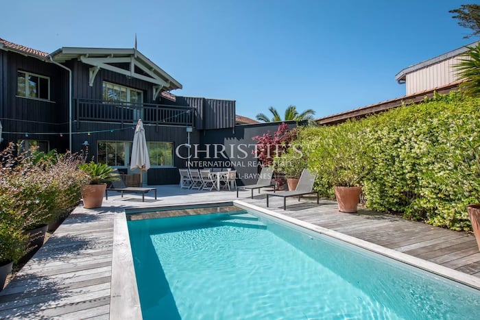 Property located at Villa/Townhouse in Cap-Ferret, France