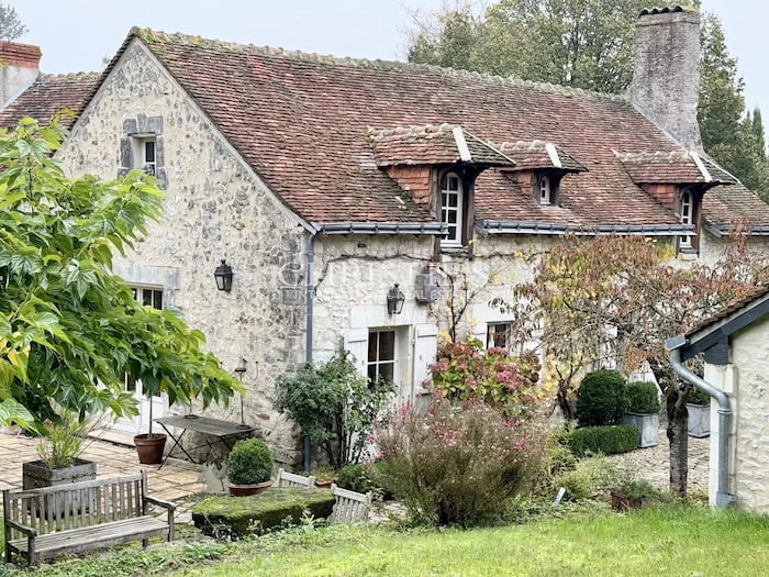 Property located at Villa/Townhouse in Loches, France