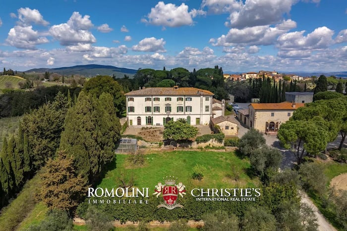 Property located at Vineyard in San Gimignano, Italy