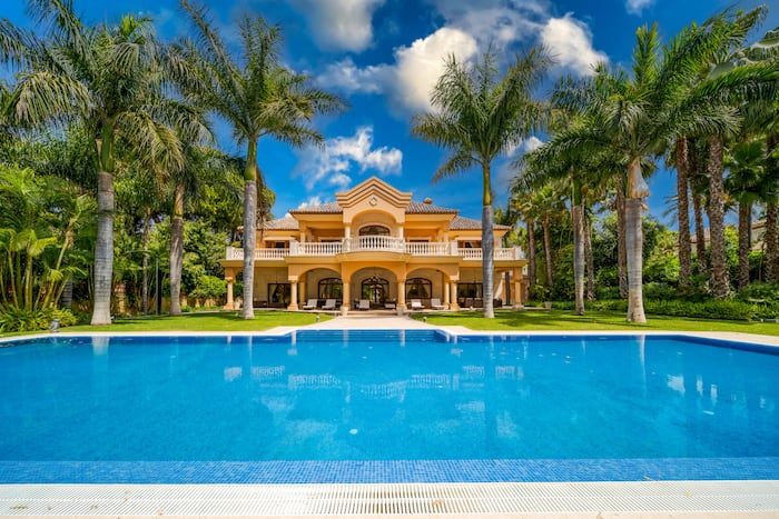 Property located at Villa/Townhouse in San Pedro de Alcantara, Spain
