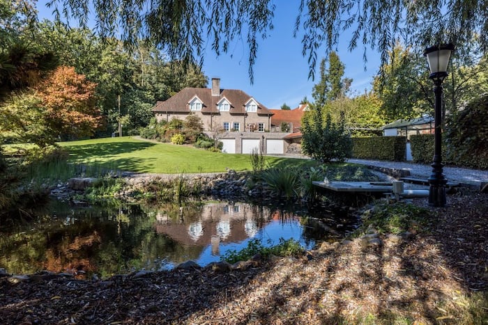Property located at Farm/Ranch/Plantation in Nuth, Netherlands