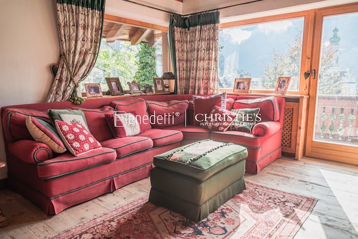 Property located at Villa/Townhouse in Toblach, Italy