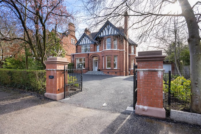 Property located at Single Family Home/House in Belfast, Northern Ireland