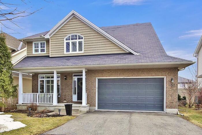 Property located at Single Family Home/House in Ottawa, Canada
