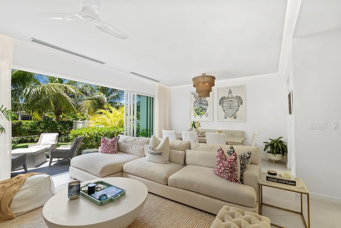 Property located at Villa/Townhouse in West Bay, Cayman Islands