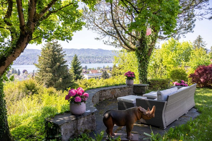 Property located at Single Family Home/House in Küsnacht, Switzerland