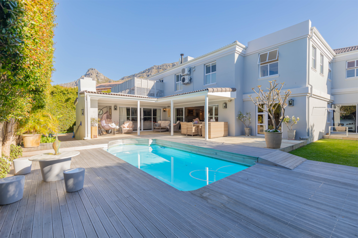 Property located at Single Family Home/House in Cape Town, South Africa
