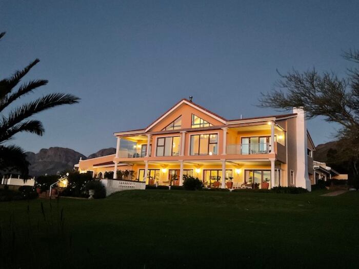 Property located at Single Family Home/House in Gordons Bay, South Africa