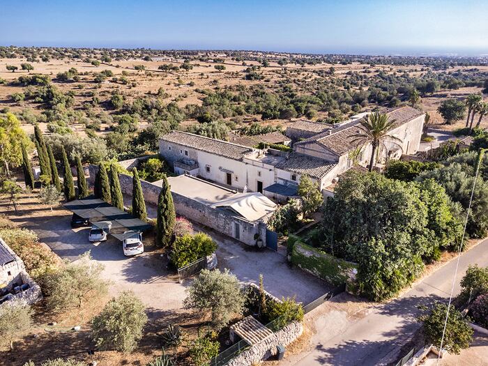 Property located at Villa/Townhouse in Ragusa, Italy