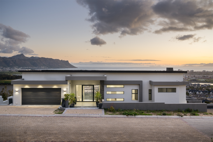 Property located at Single Family Home/House in Somerset West, South Africa