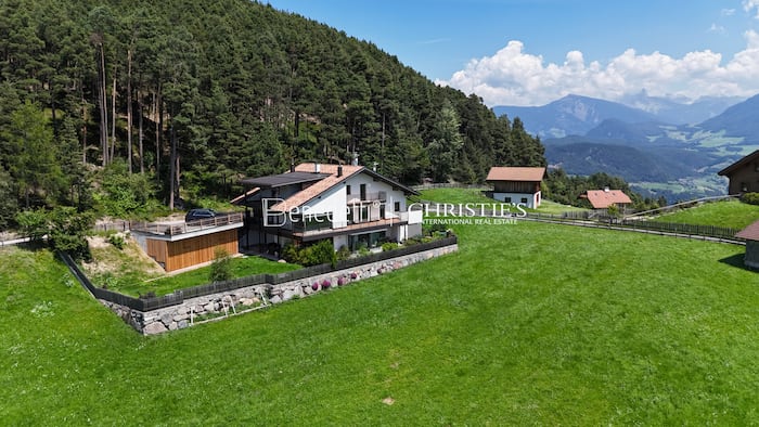 Property located at Apartment/Flat in Renon, Italy