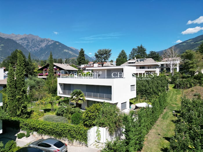 Property located at Villa/Townhouse in Merano, Italy