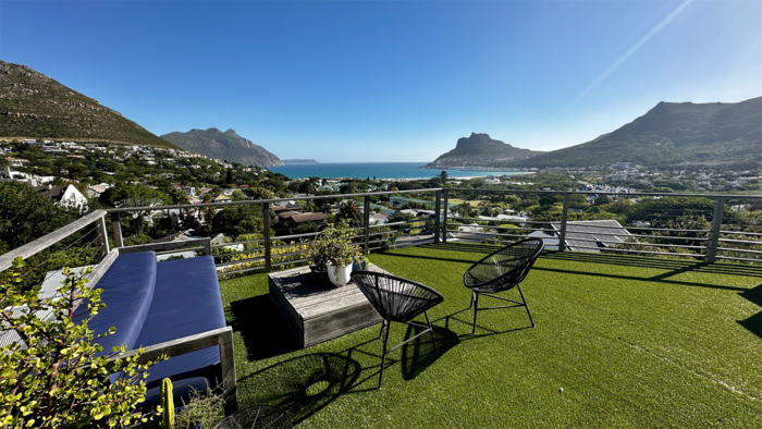 Property located at Single Family Home/House in Cape Town, South Africa