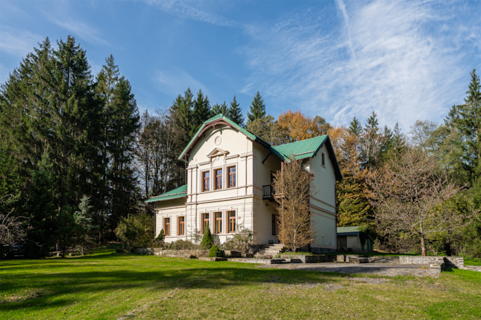 Property located at Single Family Home/House in Jablonné v Podještědí, Czech Republic