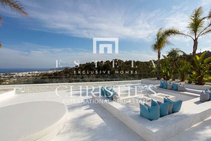 Villa/Townhouse in Ibiza, Spain