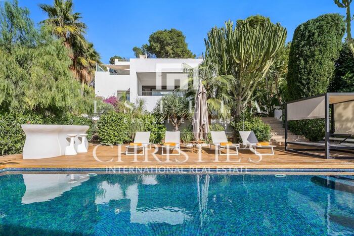 Villa/Townhouse in Santa Eulalia, Spain