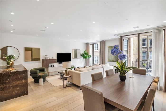 Property located at Single Family Home/House in London, United Kingdom