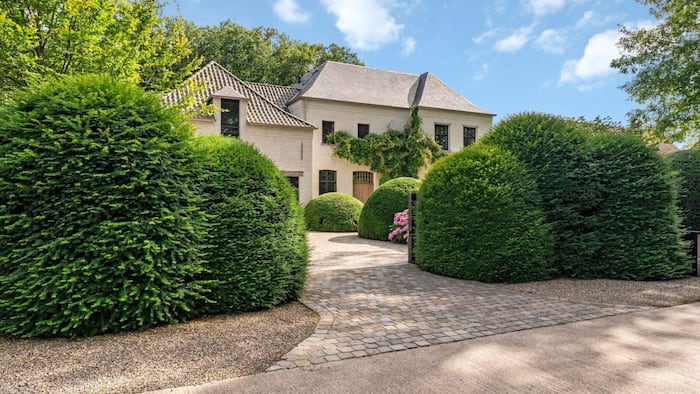 Property located at Villa/Townhouse in Heist-op-den-Berg, Belgium