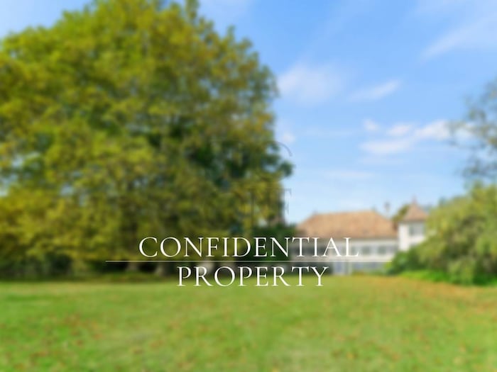 Property located at Villa/Townhouse in Morges, Switzerland
