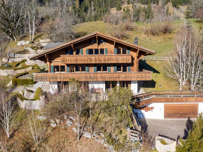 Property located at Villa/Townhouse in Saanen, Switzerland